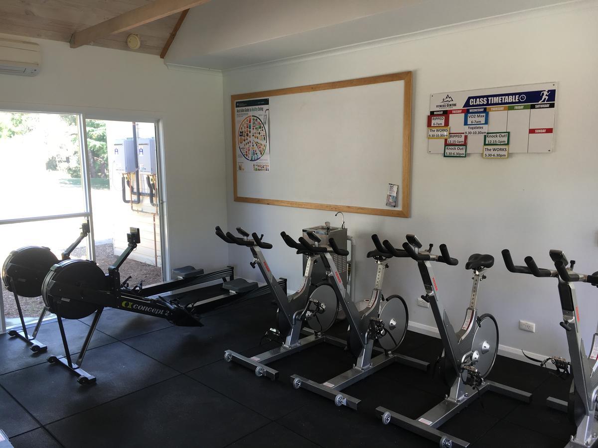 Alpine Sports Lodge ブライト エクステリア 写真